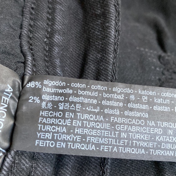 NWT. Zara Man Black Ripped Skinny Jeans. Size 30. - Picture 10 of 11
